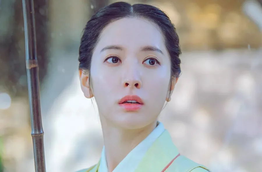 Боне из WJSN предложили сыграть главную роль в предстоящей к-драме "Игра в пирамиду"!